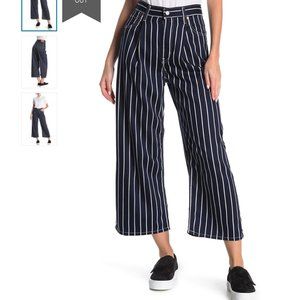 NWOT Levi's Striped Ribcage Pleated Jeans